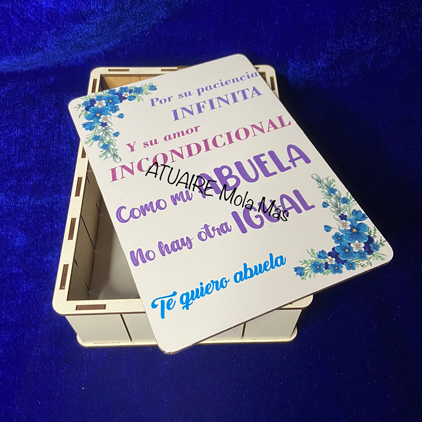 Caja de madera para la abuela