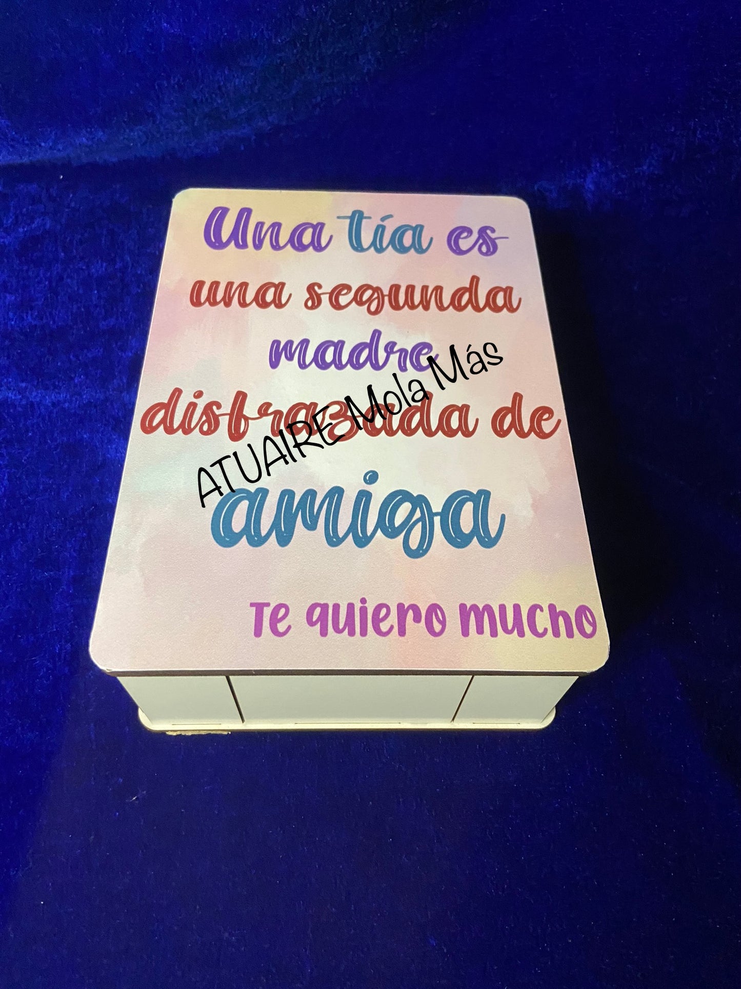 Caja de madera para las tías