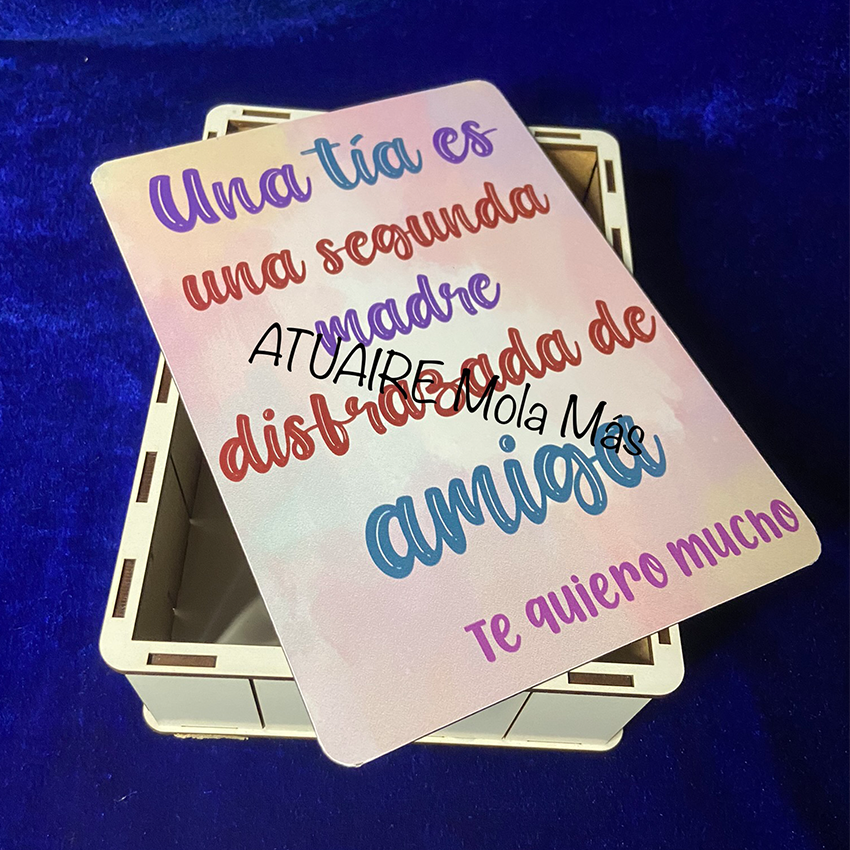 Caja de madera para las tías