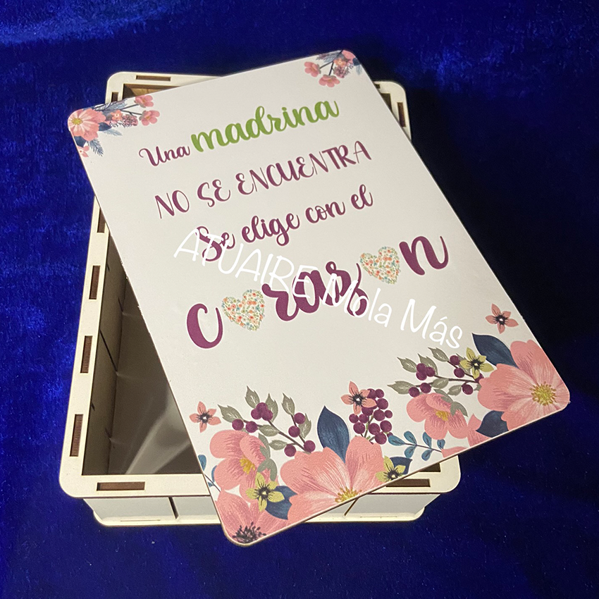 Caja de madera para las madrinas
